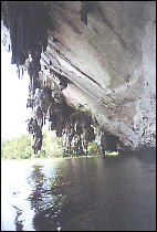 Höhle Tham Lod
